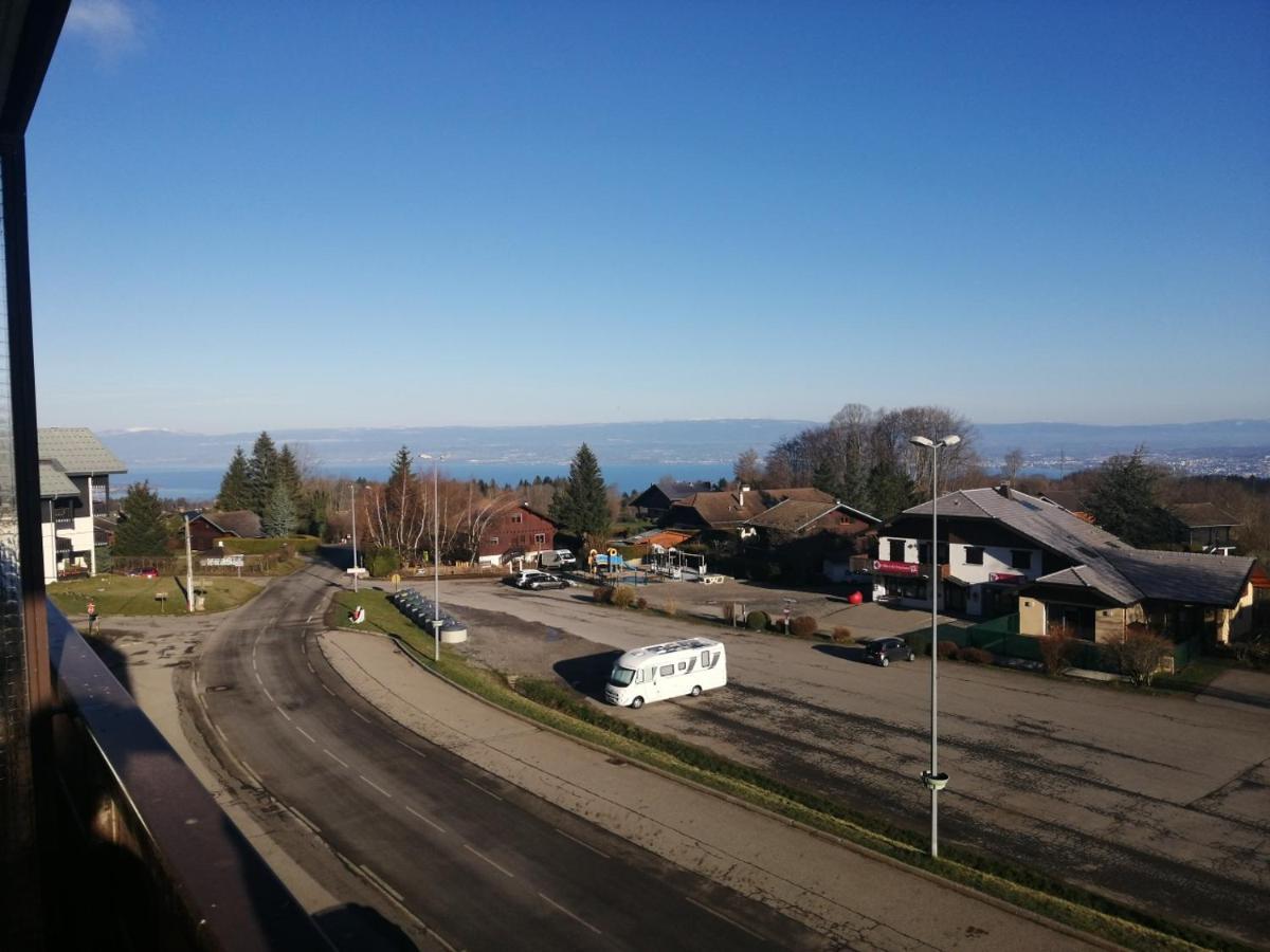 Le Balcon Des Memises Lägenhet Thollon-les-Memises Exteriör bild
